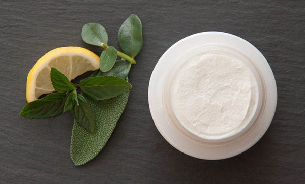 ¿Es la vitamina E realmente un ingrediente milagroso para el cuidado de la piel?